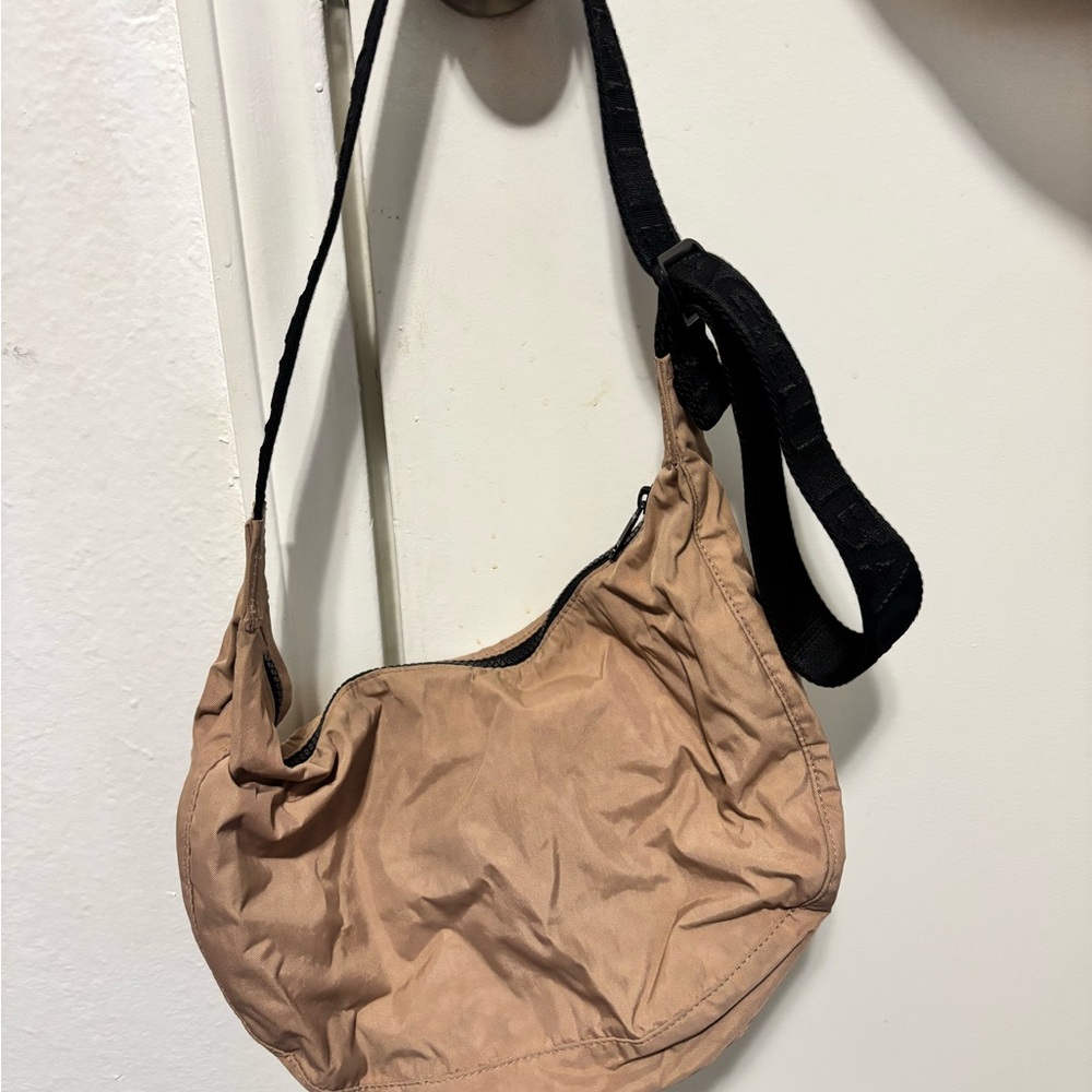 Baggu Medium Crescent Bag